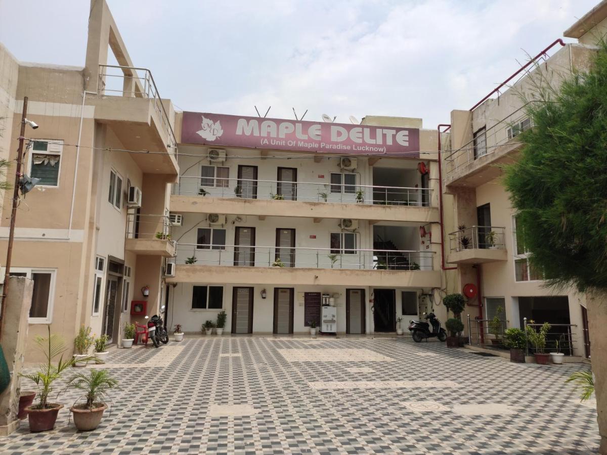 Maple Delite Hotel Lucknow Exterior photo
